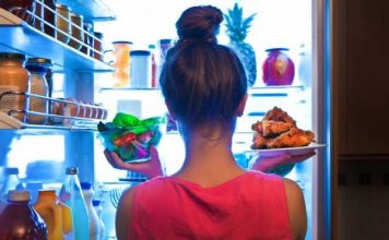 Диетологи разрешили: 10 продуктов, которые можно есть перед сном